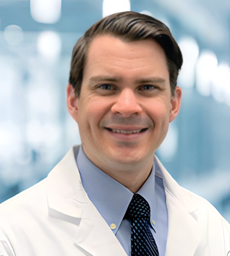 Dr. Kirk Lozada provides Otorhinolaryngology treatment in Philadelphia at Becker ENT & Allergy