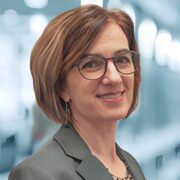 People with hearing loss can benefit from the expertise of Karen McQuaide, Au.D., an audiologist in New Jersey.